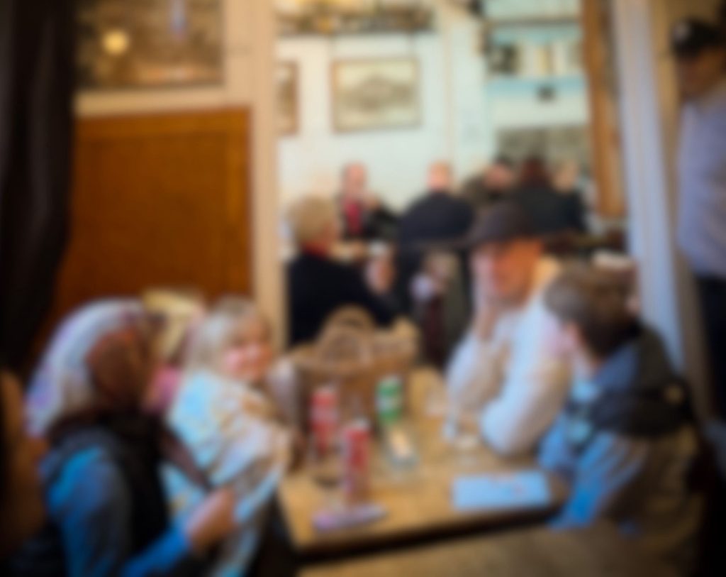 Påskevent Stationshuset Knivsta.Nu